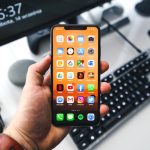 iOS 27 배포 시작…Siri AI 한국어는 10월 예정, 지금 확인할 조건